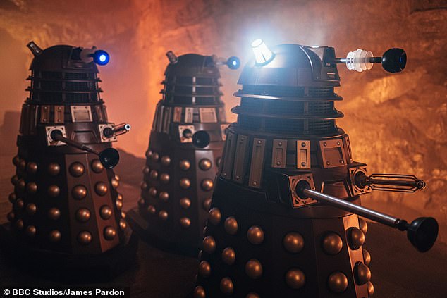 Most robots – like the Daleks and Optimus Prime – have the same monotone, automated voice