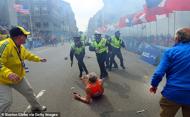 Bill Iffrig, the man who fell on his back at the finish line of the Boston Marathon after the first two bombs went off in 2013, has died at the age of 89.