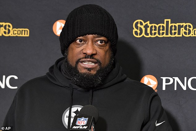 Steelers coach Mike Tomlin STORMS OUT of postgame press conference