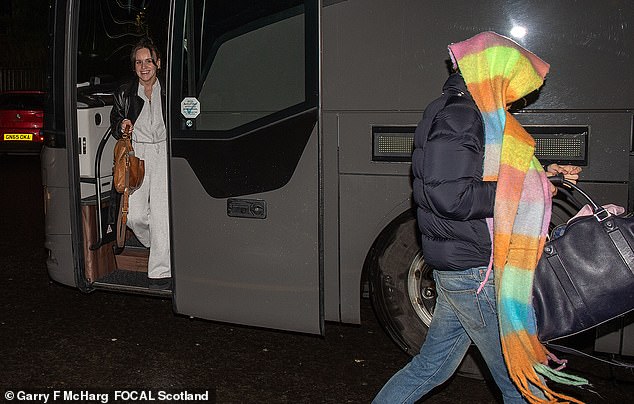 Bobby Brazier and Ellie Leach continued to fuel the romance rumors as they arrived in Glasgow on Thursday evening for the next stop of the Strictly tour.