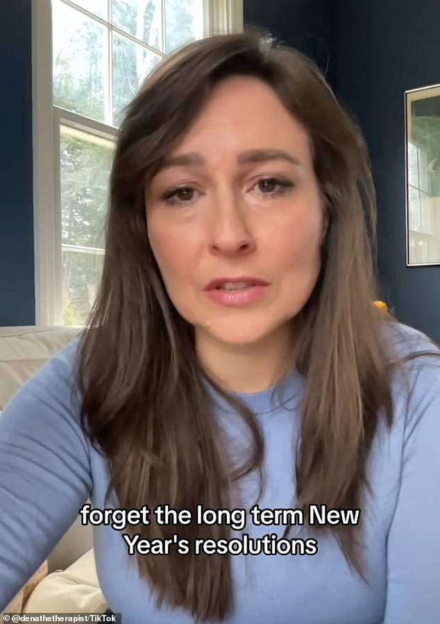 Dena Domenicali-Rochelle, a psychoanalyst and clinical social worker, shared why she doesn't like New Year's resolutions on TikTok