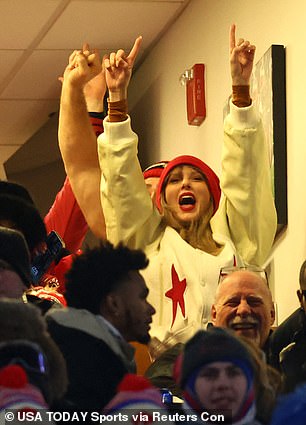 Girlfriend Taylor Swift cheers on Travis Kelce and the Chiefs against the Bills