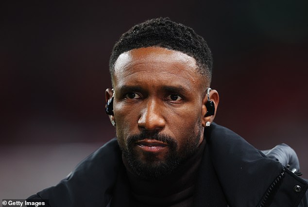 Defoe will take charge of Forest Green attackers in an attacking clinic, according to Deeney's plans