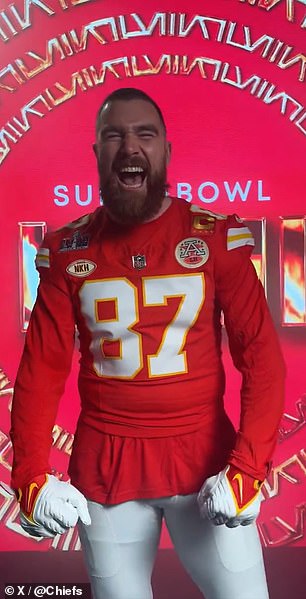 Kelce was all excited to pose for the teaser