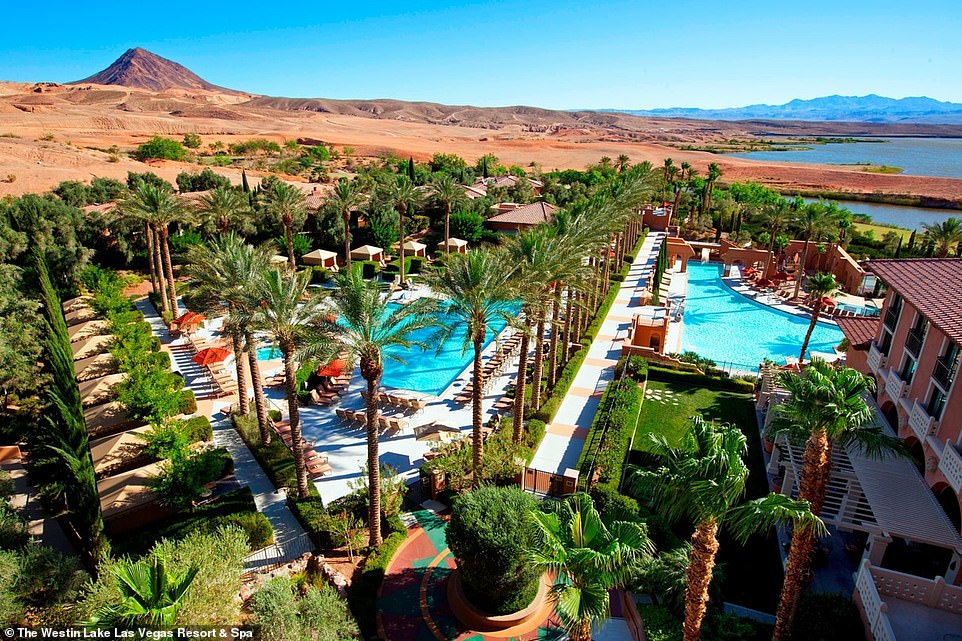 Andy Reid's players can enjoy a gym, large outdoor pool, basketball court, hot tub, spa and even water sports