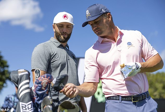 Rahm's first round on the Saudi breakout tour was thrown into doubt by food poisoning