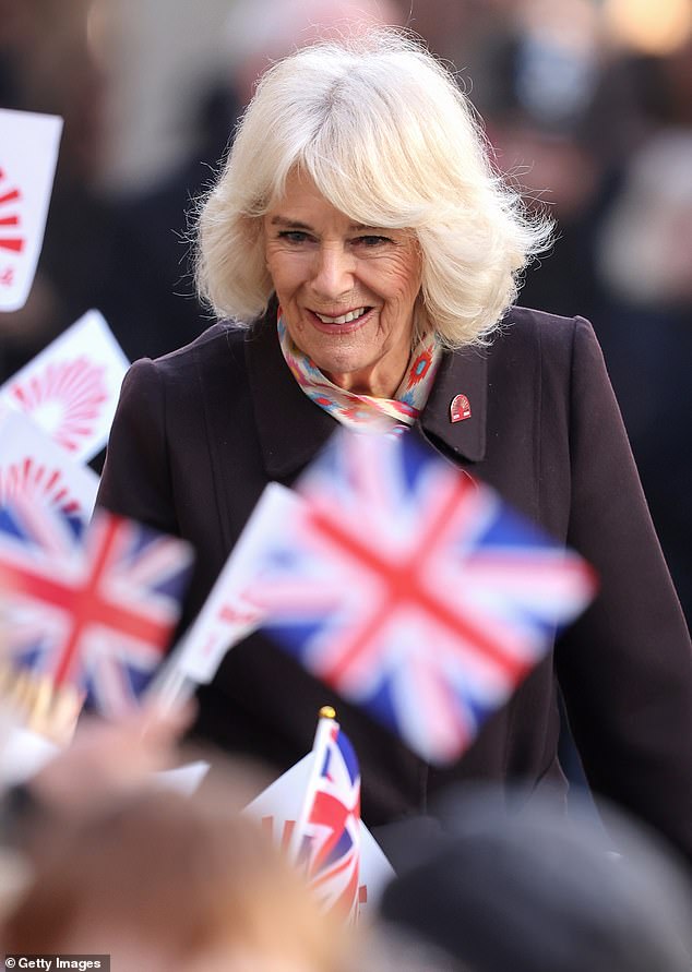 Today she received a warm welcome when she visited the newly opened Meadows Community Center in Cambridge