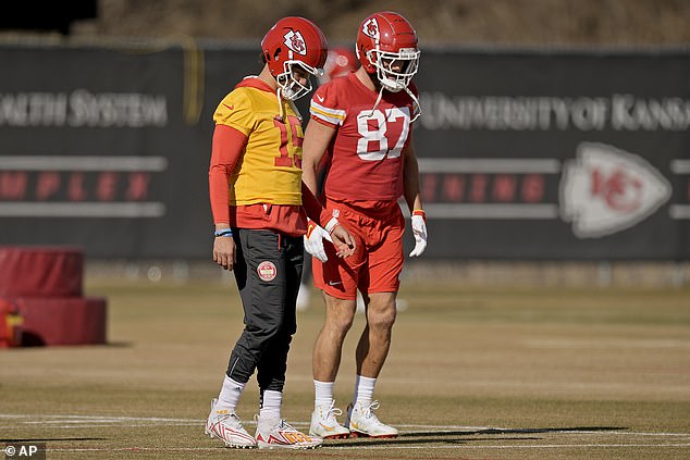 He and legendary teammate Patrick Mahomes (left) will face the San Francisco 49ers