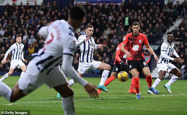 Weimann struck with five minutes to play for the championship play-off hopefuls