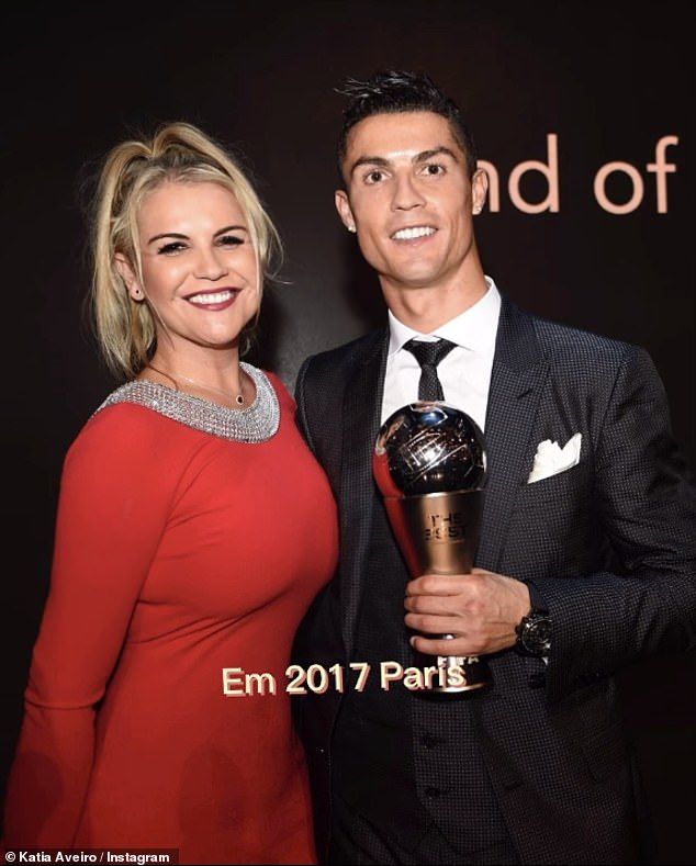 She shared a photo of herself with Ronaldo at an awards ceremony in Paris in 2017