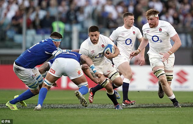 Roots had an unforgettable debut for England against Italy, helping his side to a 27-24 victory