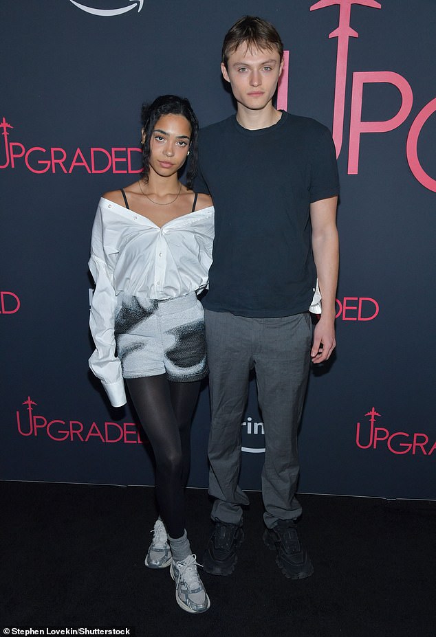 Mingus Lucien Reedus (R) and guest looked like a cute couple on the red carpet