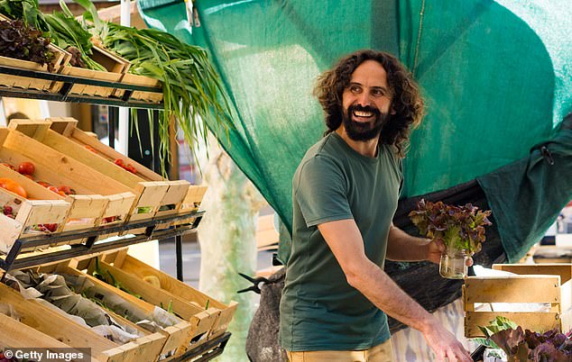 Another important principle is finding seasonal, locally grown foods, like those you might find at the farmer's market