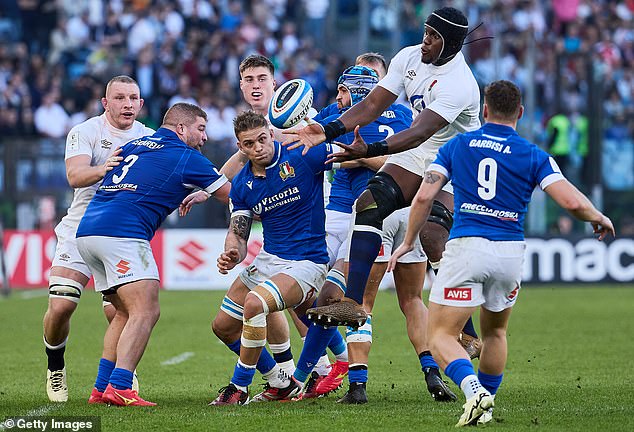 Italy struggled against poor England in their own opening match and Ireland are expected to put on a show