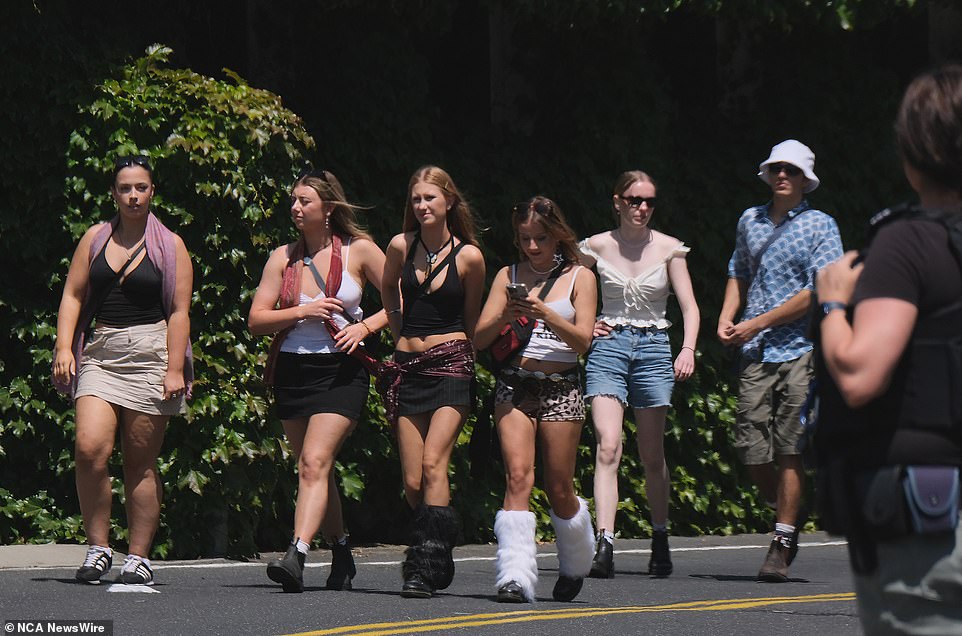 Some opted to accessorize their music festival outfits with fuzzy boots