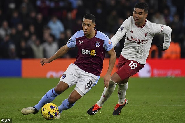 Former Leicester teammates Jonny Evans and Youri Tielemans (L) took the opportunity to catch up