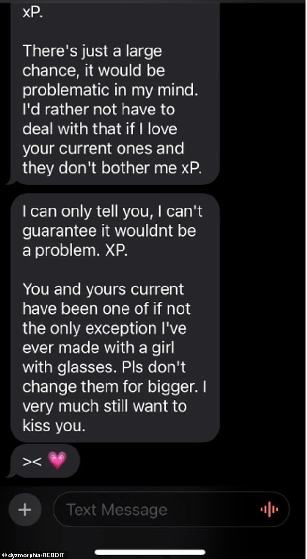 He sent a dozen messages explaining that he hates glasses