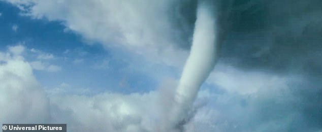 The clip starred Glen Powell — who was recently spotted in the company of an influencer and a model — as a storm chaser forced to deal with a particularly catastrophic tornado as it wreaked havoc across the Midwest.