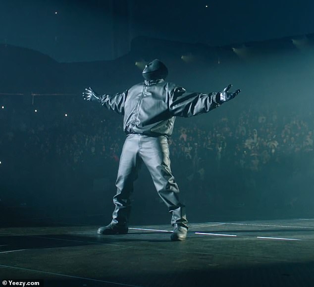 Kanye took the stage in New York on Friday at the UBS arena, but Bianca wasn't there to support her husband at the event