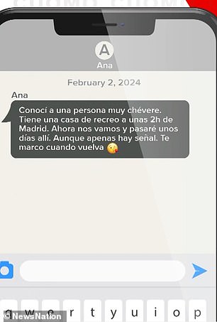 The messages sent from Ana's phone claimed that she had met someone who has a house two hours away from Madrid and that she was going there with him for a few days.