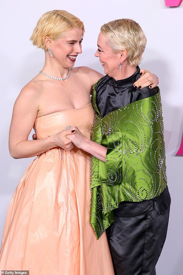 The actresses, who both star in the comedy, posed arm in arm as they met on the red carpet of the European premiere