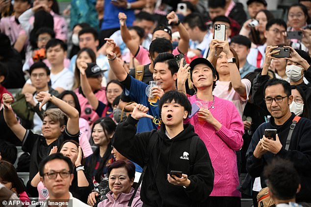 The angry Chinese fans took advantage of the British-Argentine Falklands conflict to troll the footballer