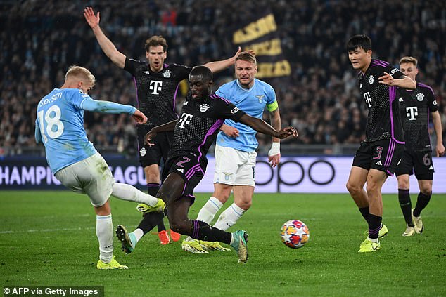 The visitors were reduced to 10 men thanks to a wild challenge from Dayot Upamecano on Gustav Isaksen in the penalty area