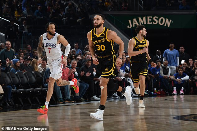 Curry prepared for the Warriors' game against the Los Angeles Clippers on Wednesday