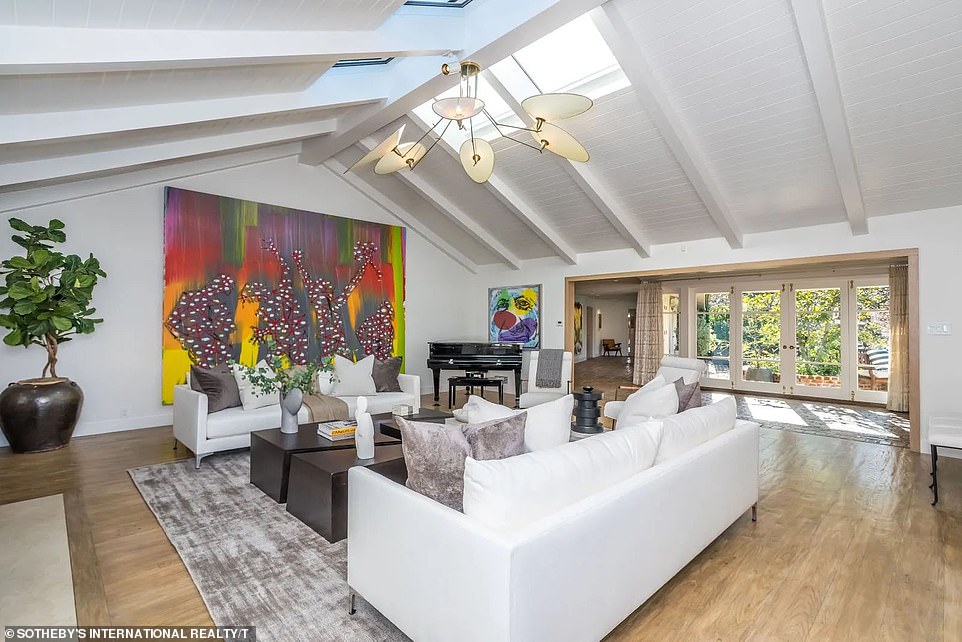 Additional works of art, from striking paintings to statues, are placed around the home and Carrey himself is known for his passion for creating his own art