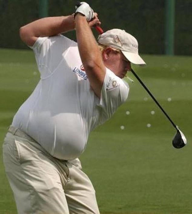 The real photo is actually that of two-time major winner and Trump supporter, John Daly