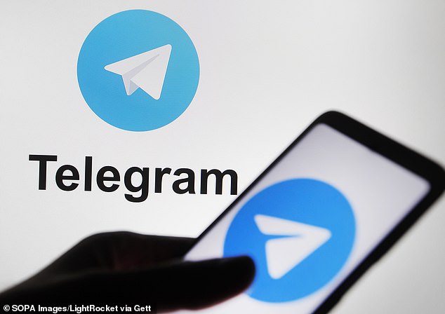 Russian citizens crisscross the state, turning to apps like Telegram to find the news