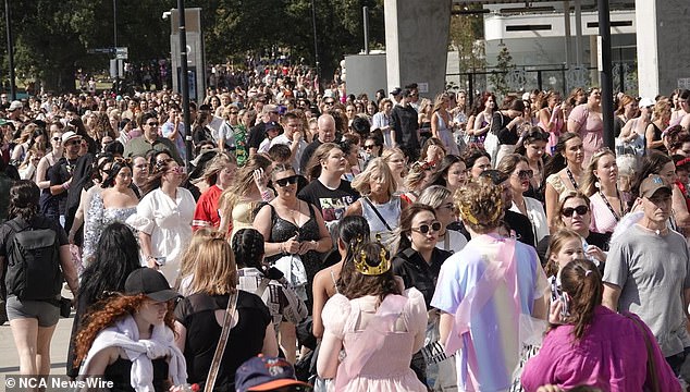 With three shows planned for Melbourne this weekend, thousands of fans who had missed out on tickets gathered outside the MCG and sang and danced to Swift's hits