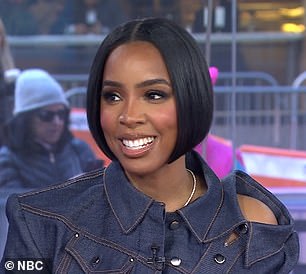 It's claimed that Kelly Rowland walked out during a guest hosting gig on the Today Show because she felt like the dressing rooms were out of order, confusing Hoda Kotb according to a new report from Page Six