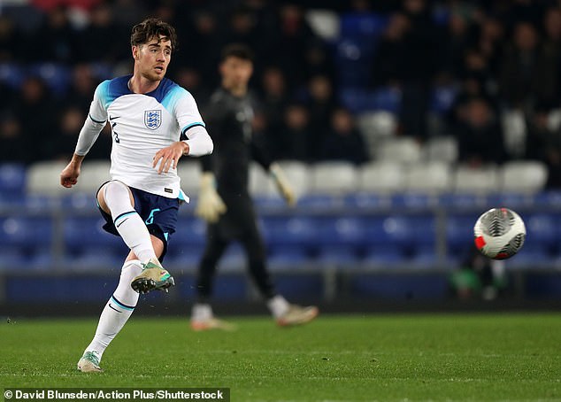 1708270468 274 West Ham target England U21 star as David Moyes looks