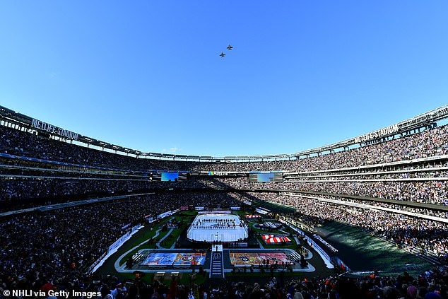 Fans gathered at MetLife Stadium in New Jersey for the match between the domestic rivals