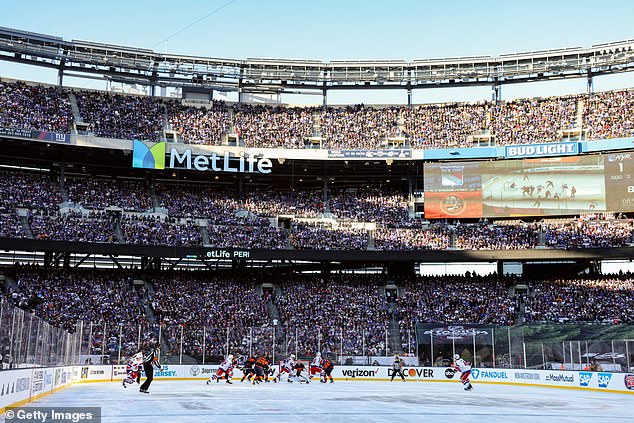 The Islanders got off to a strong start and took a 3-1 lead by the end of the first period