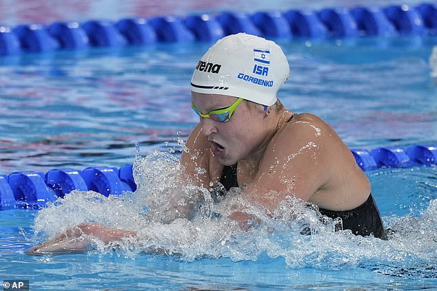 1708358847 876 Israeli swimmer Anastasia Gorbenko is booed after winning womens 400m