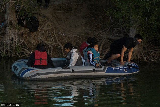 Tamaulipas State has several organized crime groups, whose main activities include human smuggling and drug trafficking.  A smuggler prepares to transport young migrants to the United States from the bank of the Rio Grande River in Ciudad Miguel Aleman