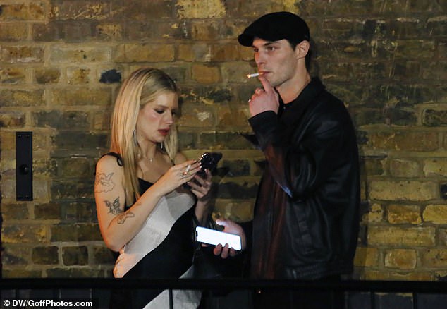 The model couple left the popular venue at 5am and stopped outside for a cigarette before heading home after attending the Netflix 2024 BAFTAs afterparty