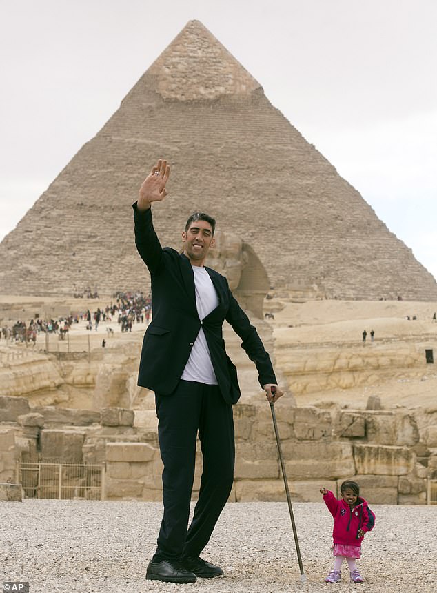 Kosen, 41, and Amge, 30, previously met for a photo shoot in Cairo, Egypt, in 2018, where they posed in front of the Giza pyramids as part of a campaign to revive the country's struggling tourism industry.