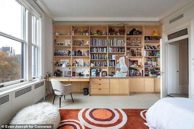 The American photographer, best known for her captivating celebrity portraits, decided to move out of her dreamy apartment now that her three daughters are all grown up