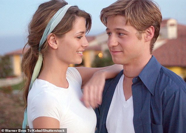 Barton says she was 17 when she dated a 25-year-old McKenzie, as their respective characters, Marissa Cooper and Ryan Atwood, were romantically linked in the series' storyline.