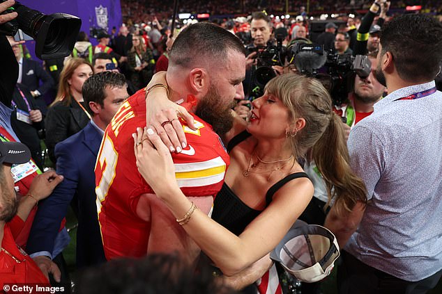 After spending time in Las Vegas, Kelce flew to Australia to reunite with girlfriend Taylor Swift