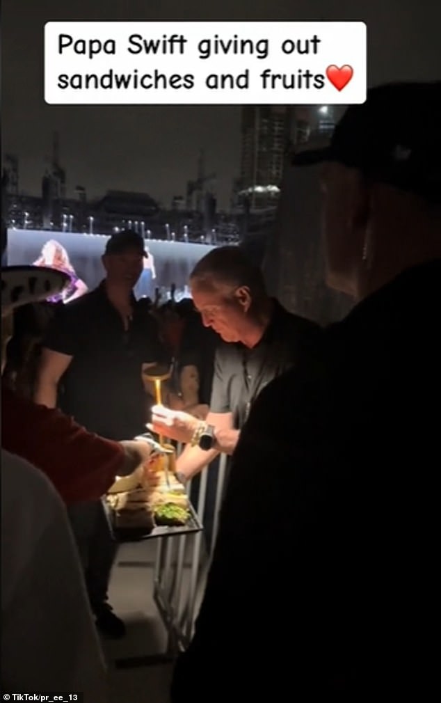 In a video shared by a concertgoer on TikTok, Scott is seen at the back of the venue handing out snacks to hungry fans during a break in the show