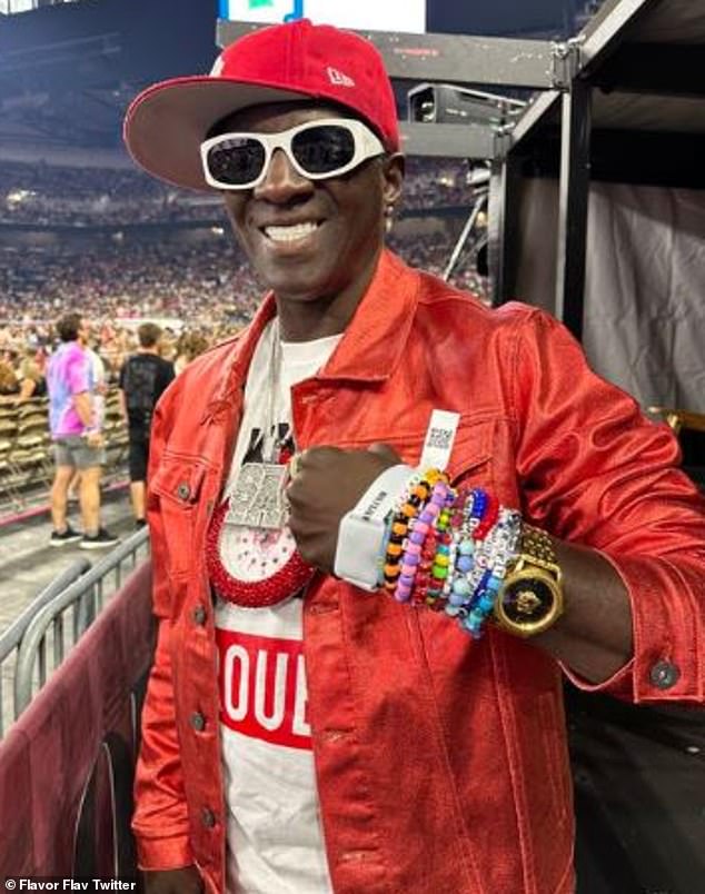 Flav dressed like a true fan when he attended Taylor's concert in Detroit last summer