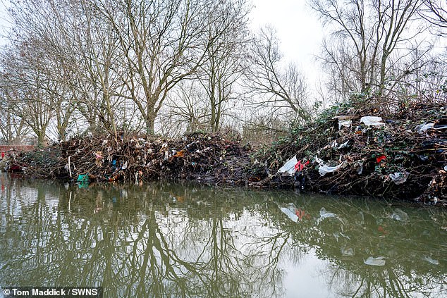 This image shows litter in the River Soar in Leicester following the January floods.  The Rivers Trust points out that no English waterway scores well or highly for overall health