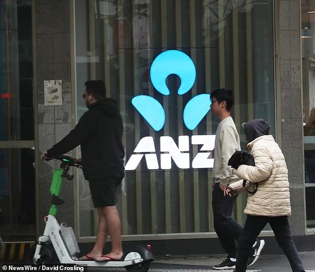 ANZ Bank has suspended teller operations at a number of branches in Sydney, where customers must use ATMs to withdraw or deposit money