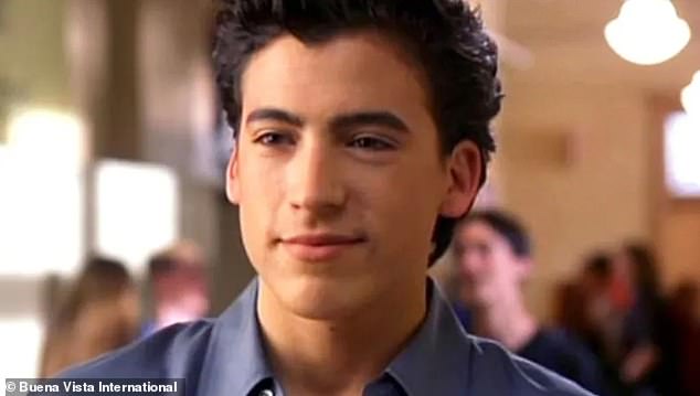 Andrew Keegan doesn't look like that anymore!  10 Things I Hate About You Hunk looked unrecognizable as he made a rare TV appearance on Thursday