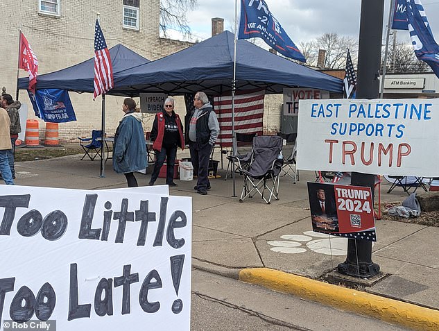 Trump supporters began gathering before 9 a.m. to await the president's visit