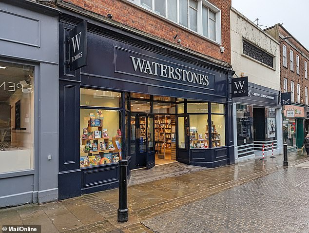 The Waterstones on Windsor High Street is less than 200 meters from the castle